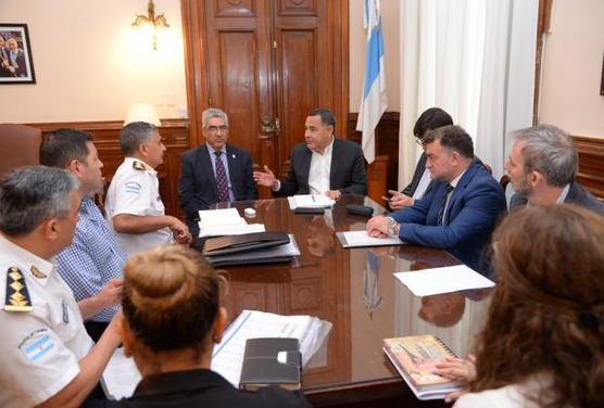 Amado adelantó que la semana que vienen se harán propuestas formales a los representantes a los trabajadores.