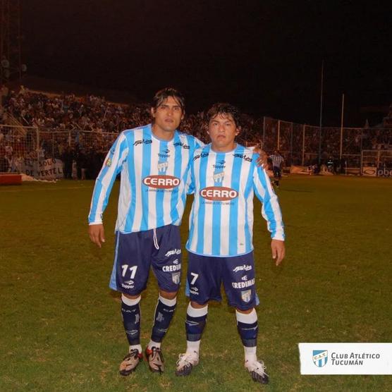 El Pulga Rodríguez, campeón de la B Nacional en 2009 con Atlético Tucumán. (@ATOficial)