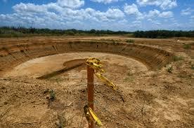 Las obras de construcción de un proyecto de energía eólica en Uribia, Colombia - © Joaquín Sarmiento / AFP