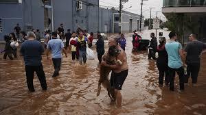 Intensa caída de agua provocan inundaciones como las registradas en Sao Paulo hace meses atrás