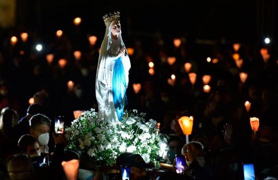 Virgen de Lourdes