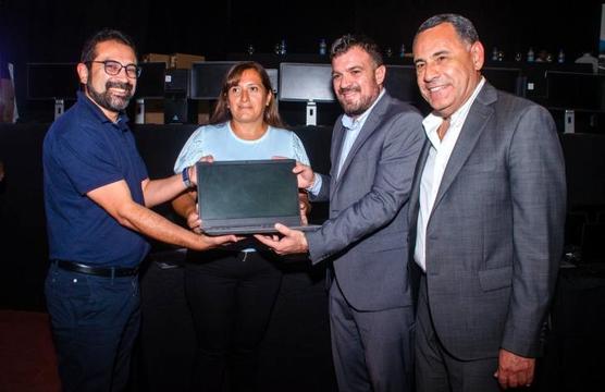 Entrega de computadoras