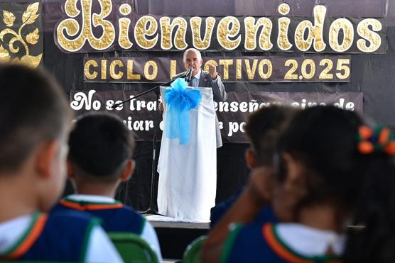 Jaldo encabezó el acto